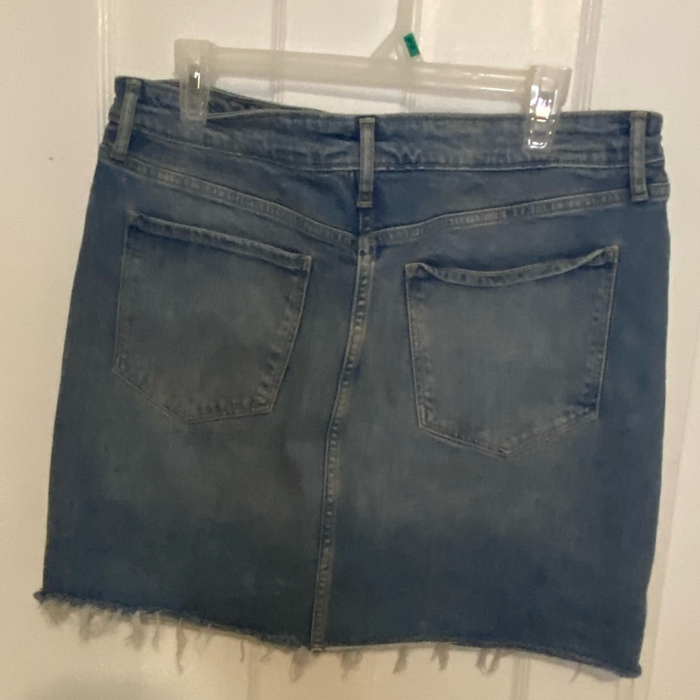 Cut off denim skirt